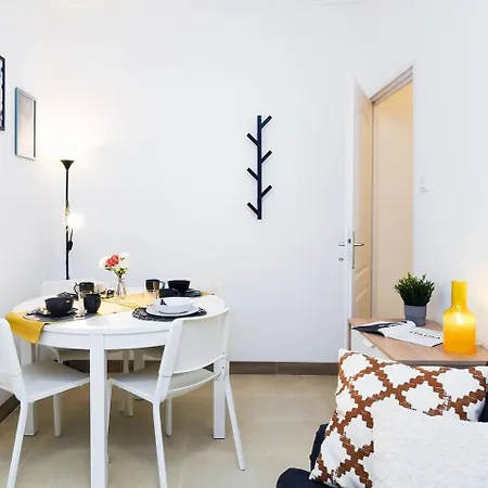 Very Central Apartment Close To Basilica Budapest Exterior photo